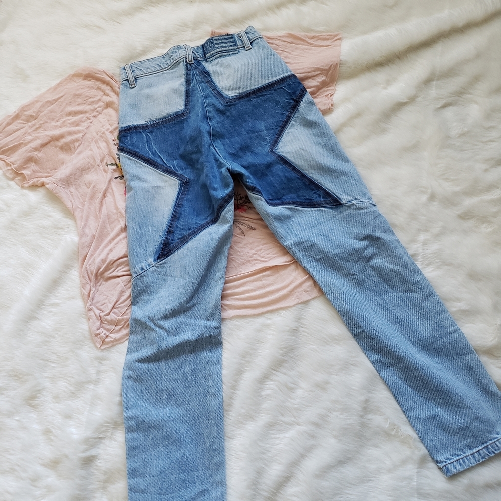 Revice star bottom distressed skinny jeans 26